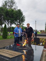 Андреаполь. У обелиска Славы павшим землякам